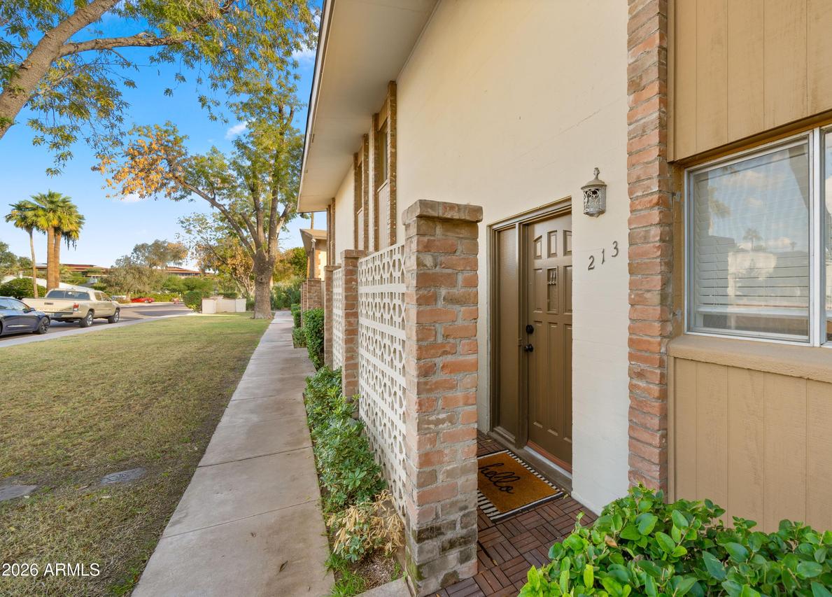4701 N 68th St. #213, Scottsdale, AZ 85251