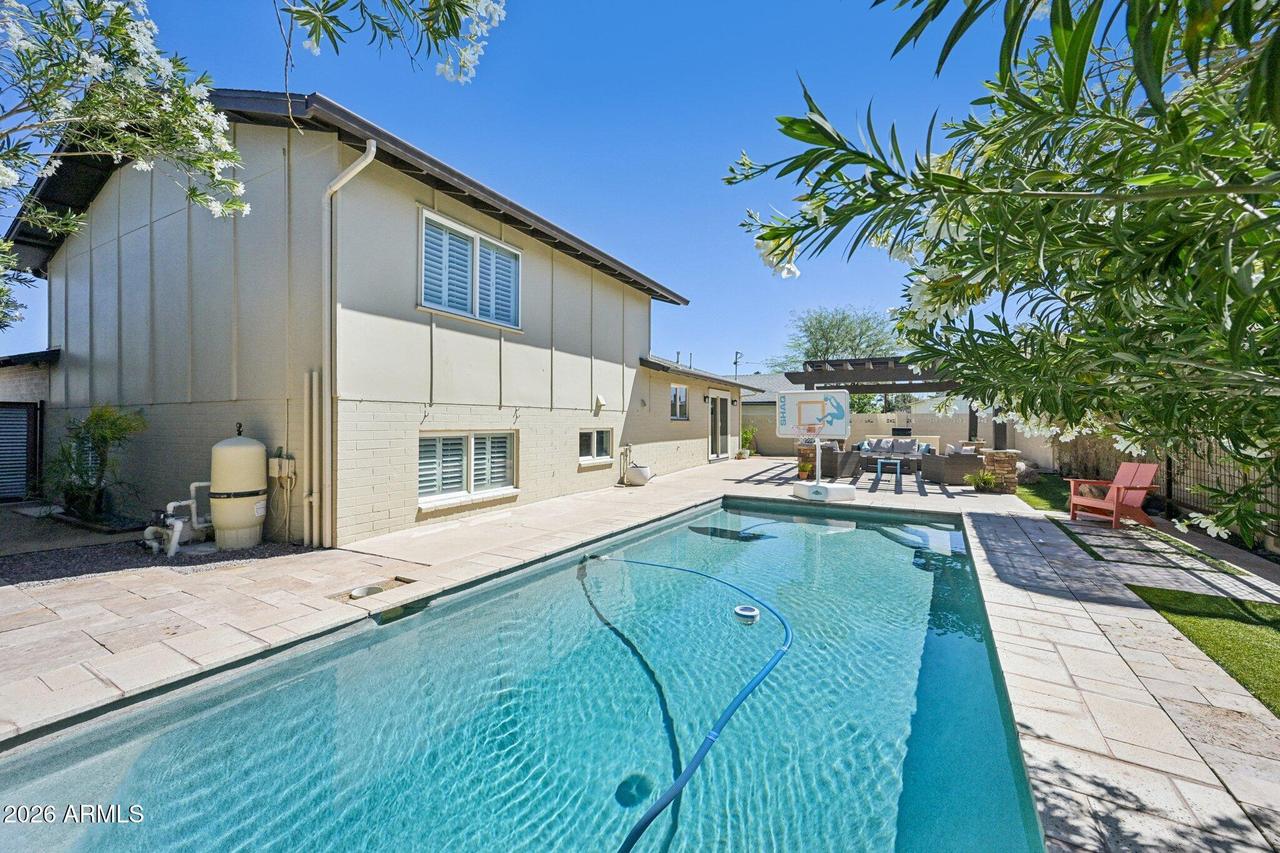429 E Loyola Dr., Tempe, AZ 85282