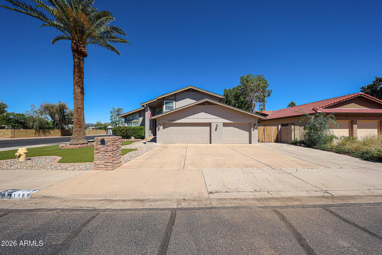 1462 W Lindner Ave., Mesa, AZ 85202