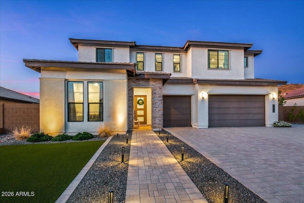 1812 E Fallen Leaf Ln., Phoenix, AZ 85024