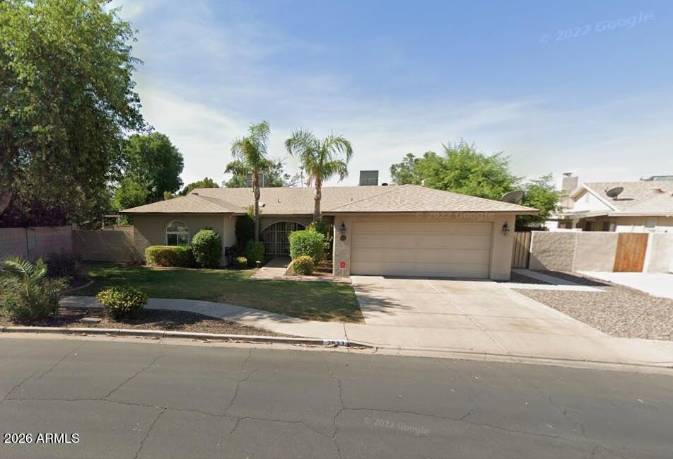2533 W Laguna Azul Ave., Mesa, AZ 85202