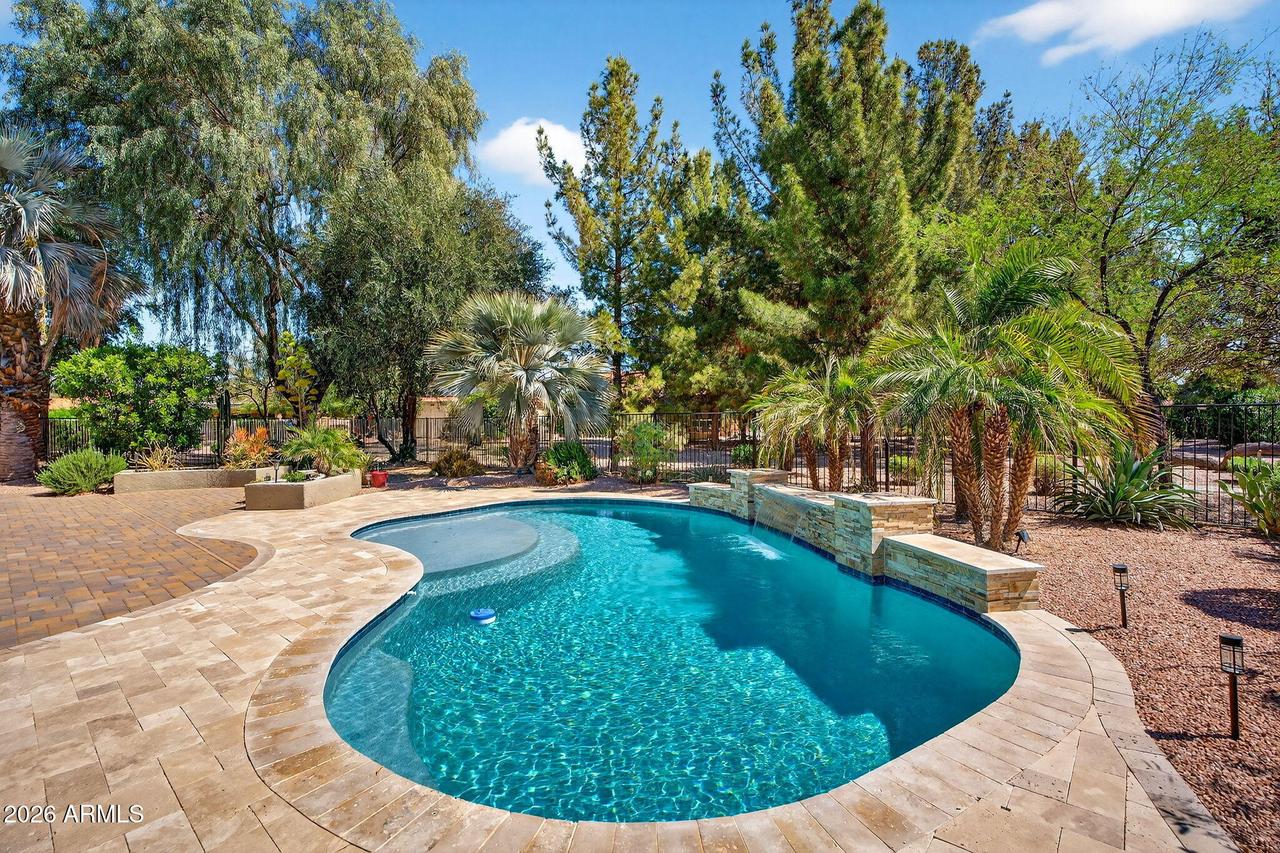 9038 E Nacoma Dr., Sun Lakes, AZ 85248