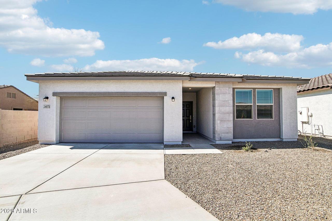 24071 W Huntington Dr., Buckeye, AZ 85326