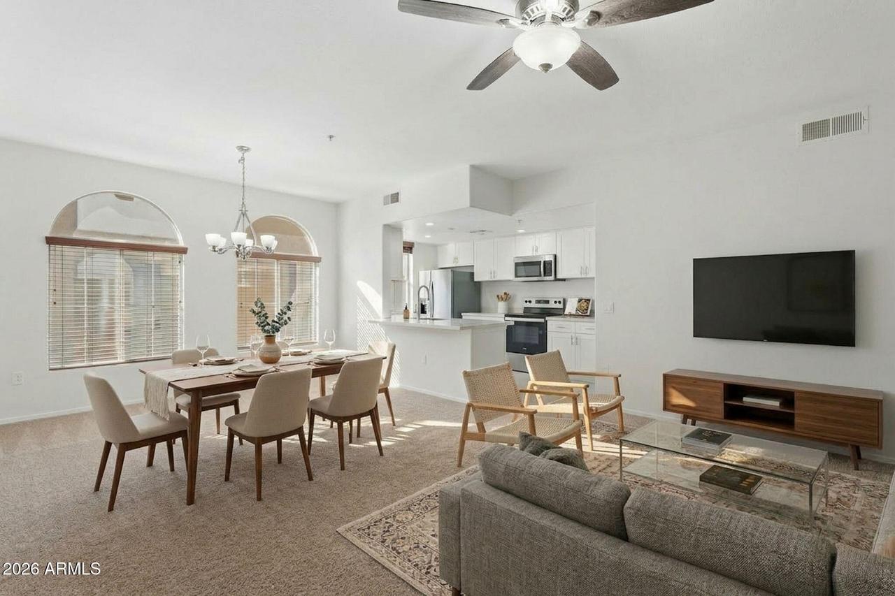 3250 W Greenway Rd. #165, Phoenix, AZ 85053