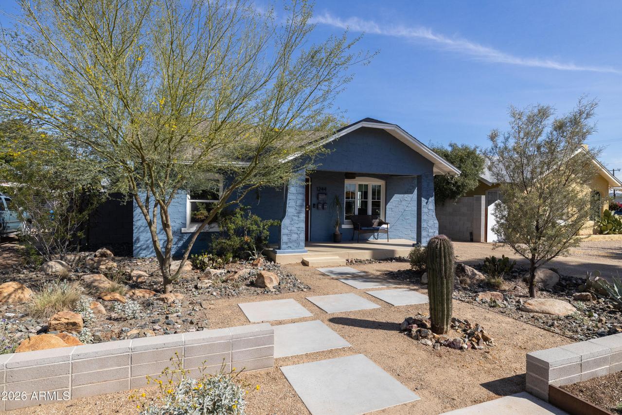 1244 E Palm Ln., Phoenix, AZ 85006