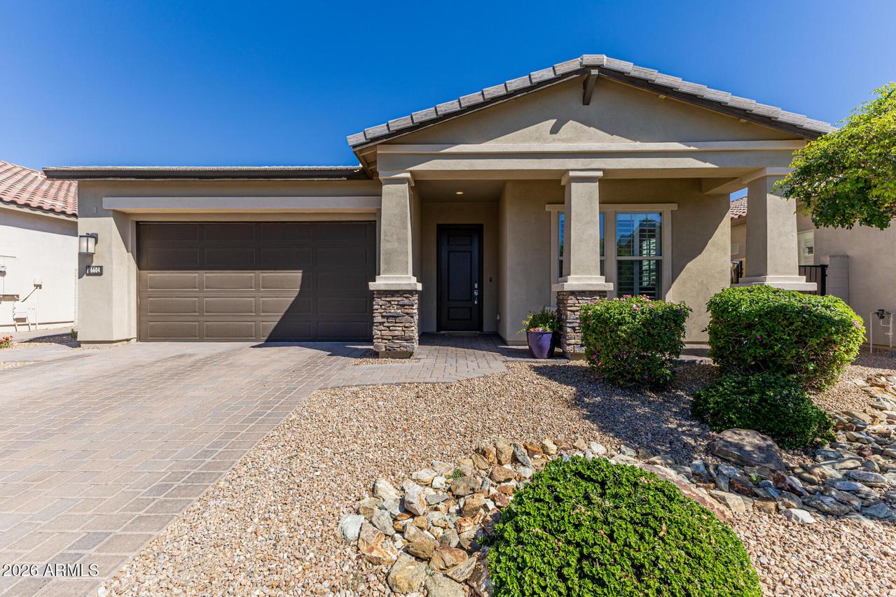 6604 E Libby St., Phoenix, AZ 85054