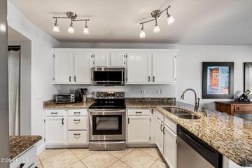 19058 N 23rd Pl., Phoenix, AZ 85024