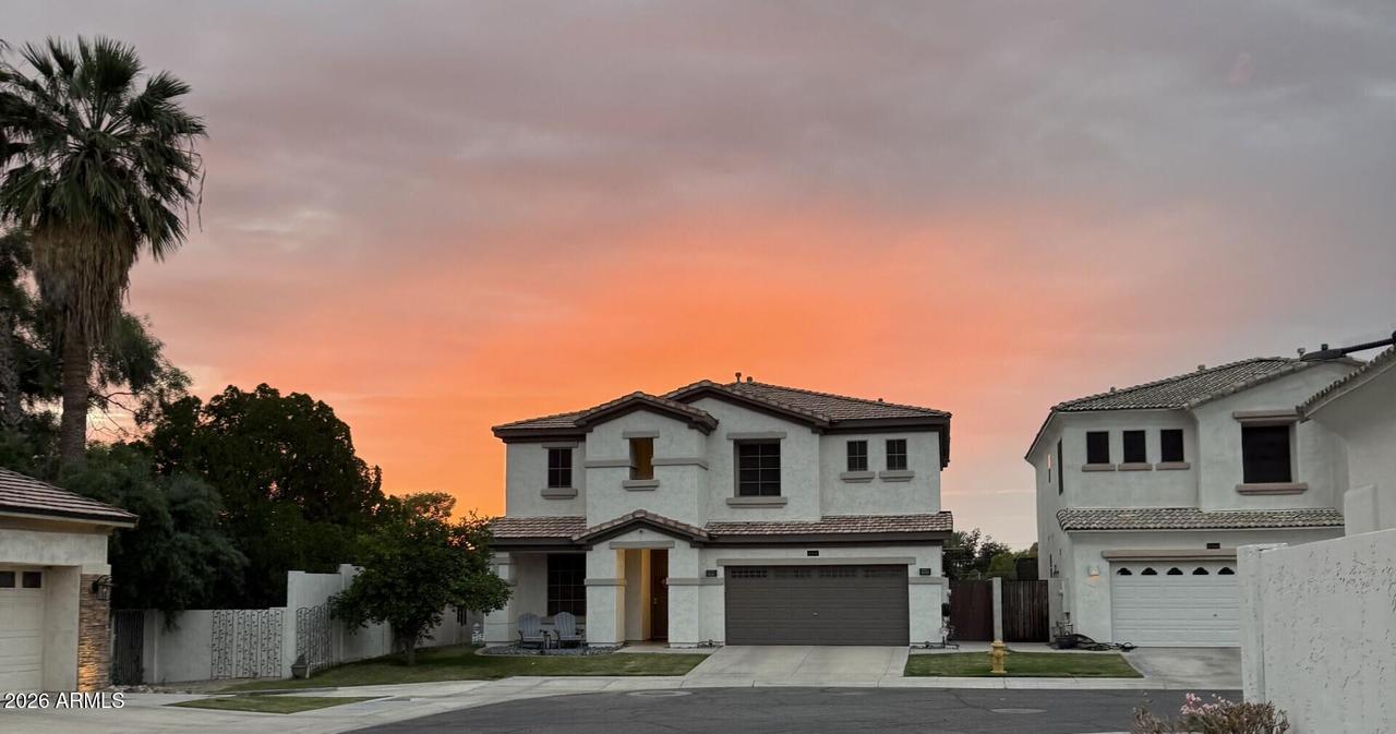 6402 N 13th Ave., Phoenix, AZ 85013