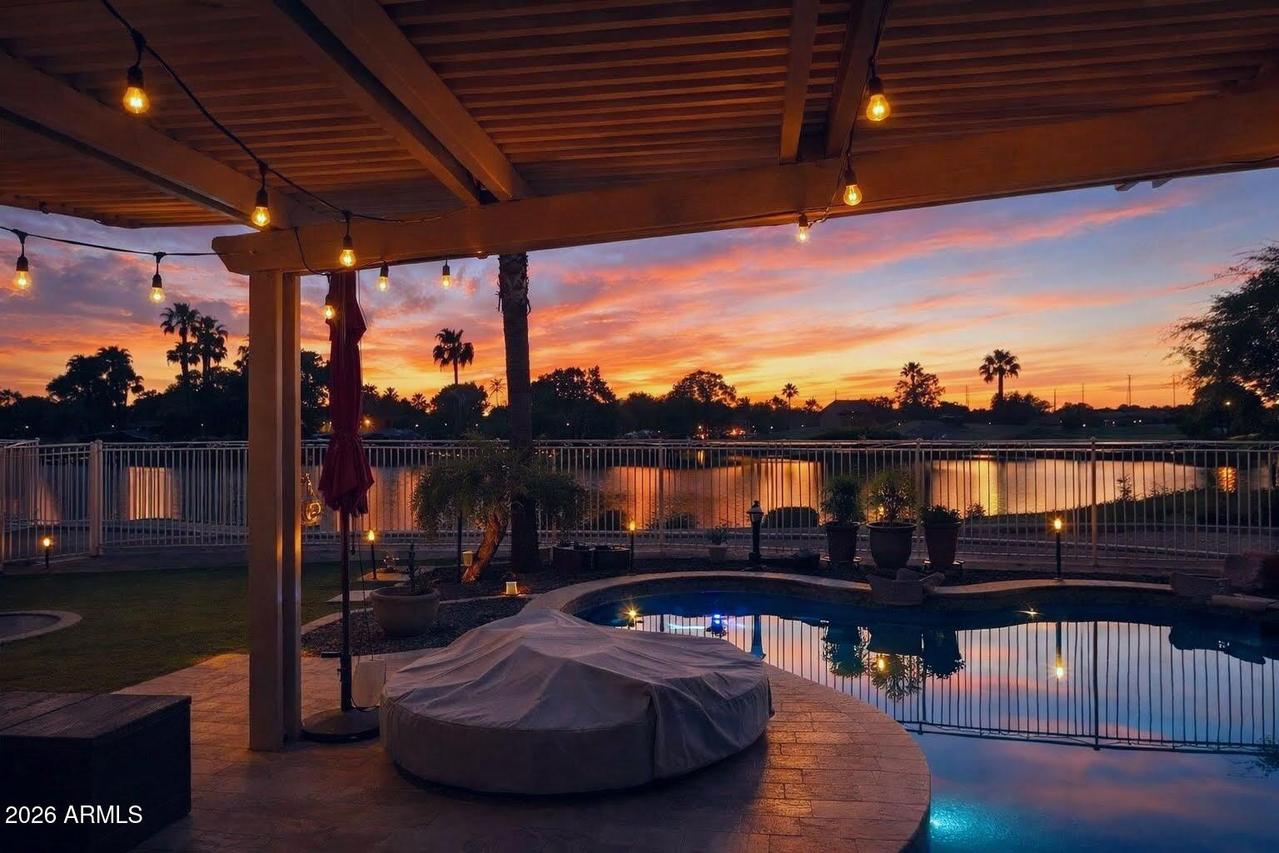 6402 N 13th Ave., Phoenix, AZ 85013