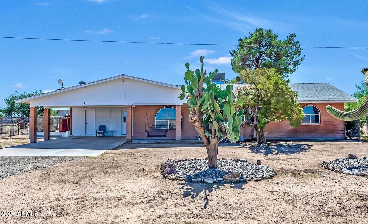 91 E Storey Rd., Casa Grande, AZ 85194