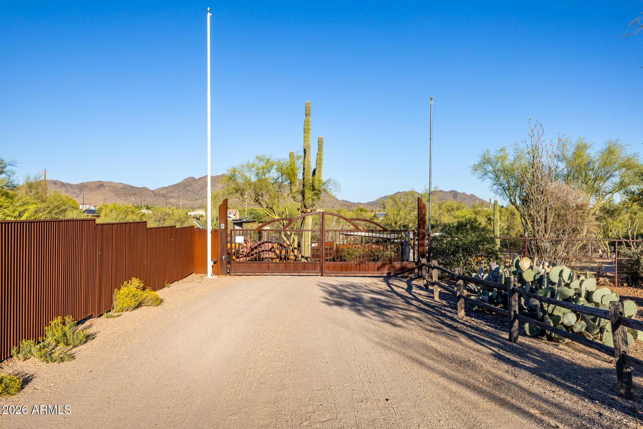 38417 N 16th St., Phoenix, AZ 85086