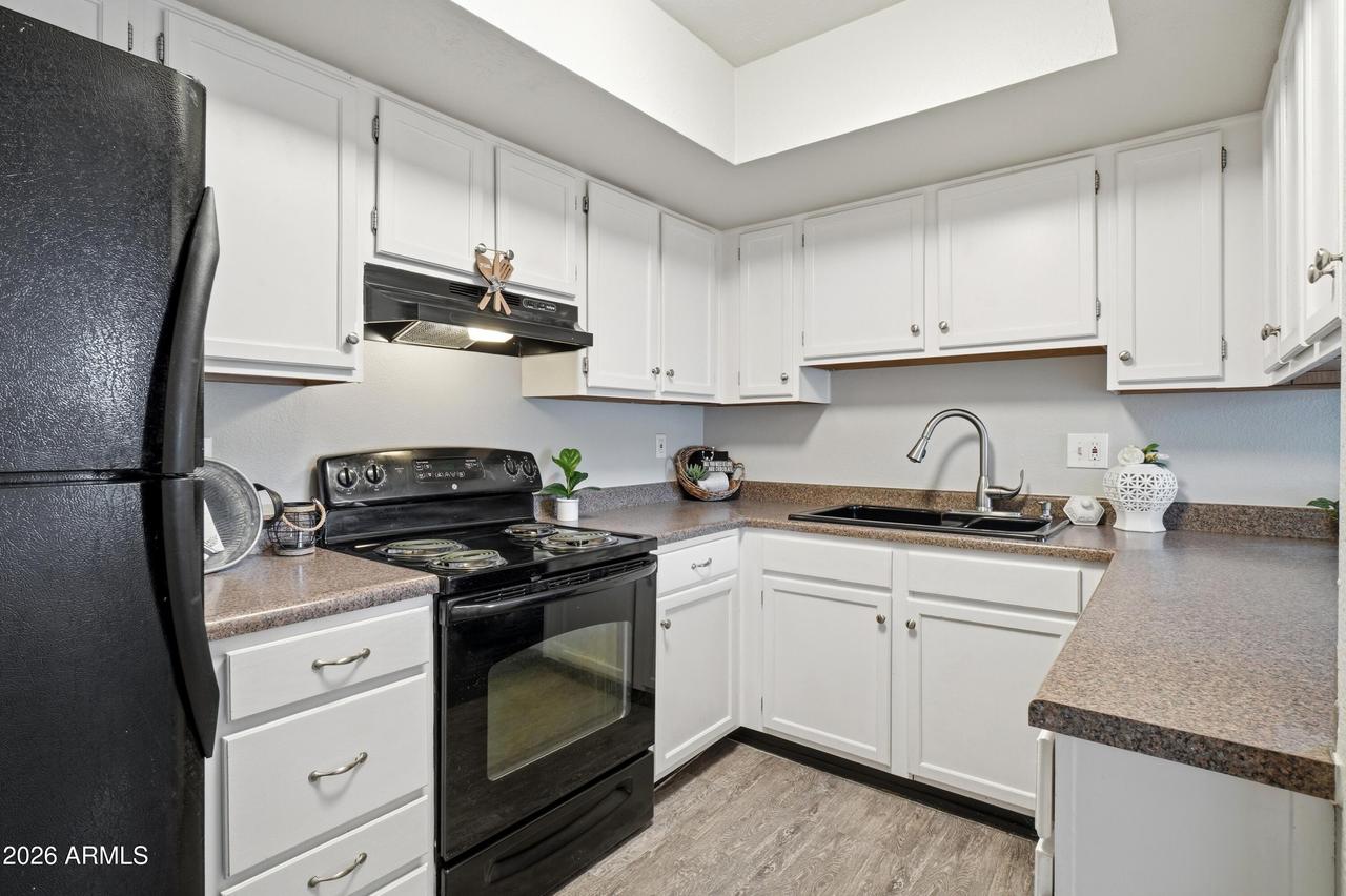 1342 W Emerald Ave. #250, Mesa, AZ 85202