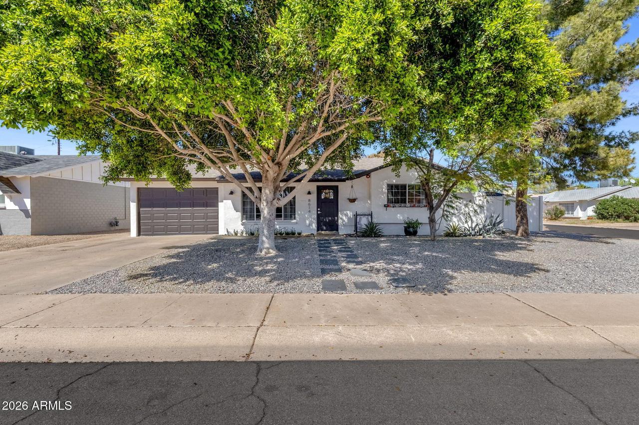 8614 E Sheridan St., Scottsdale, AZ 85257