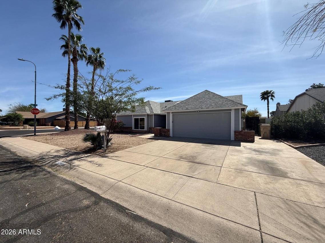 6503 W Cortez St., Glendale, AZ 85304