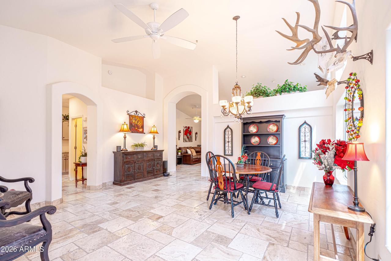 11822 E Becker Ln., Scottsdale, AZ 85259