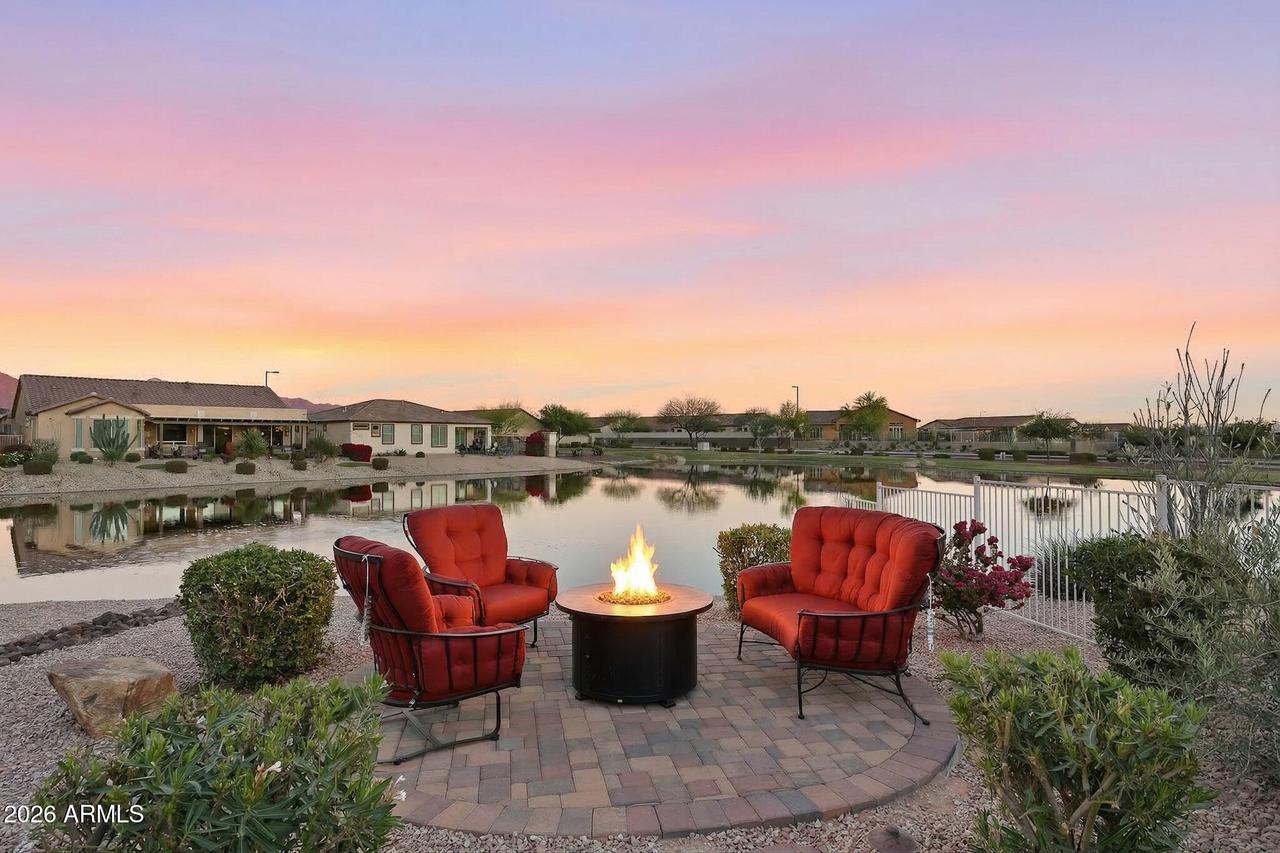 16907 S 180th Dr., Goodyear, AZ 85338