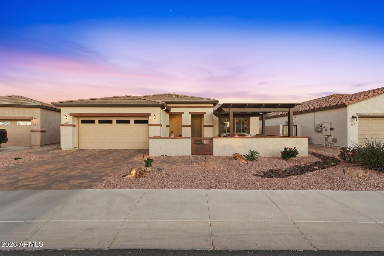 16907 S 180th Dr., Goodyear, AZ 85338