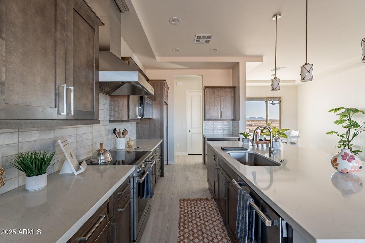 24463 N 194th Ave., Surprise, AZ 85387