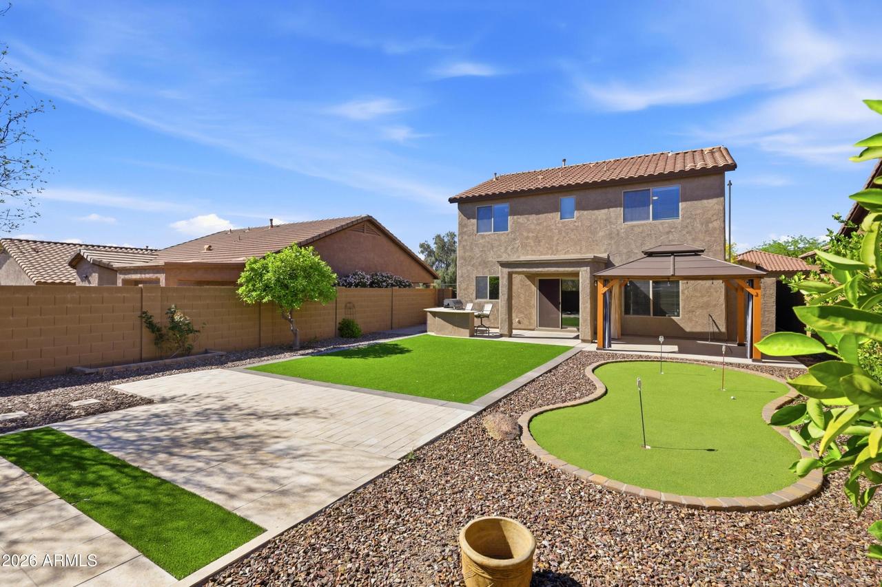 1717 W Buckhorn Tr., Phoenix, AZ 85085