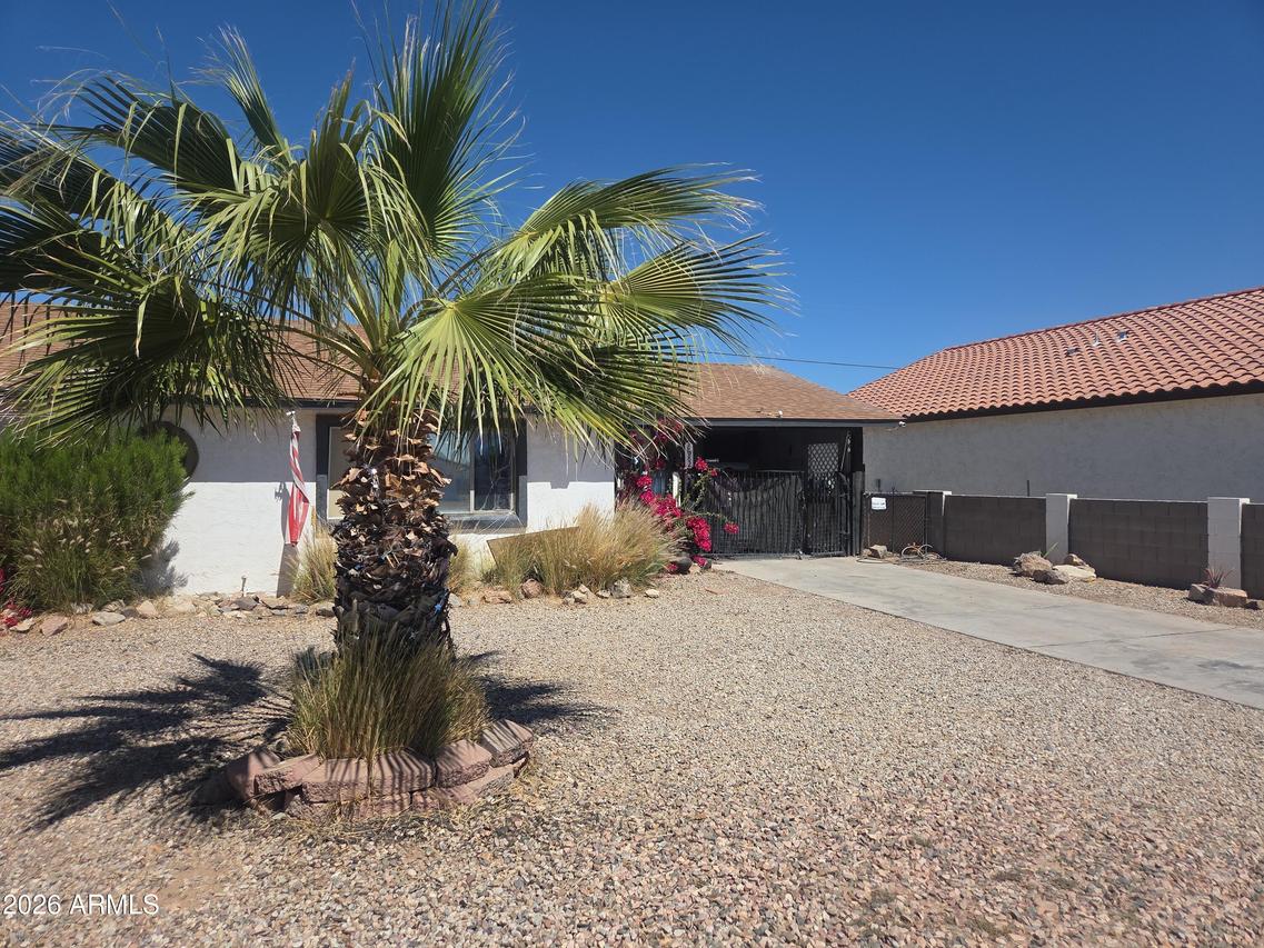 8682 W Santa Cruz Blvd., Arizona City, AZ 85123