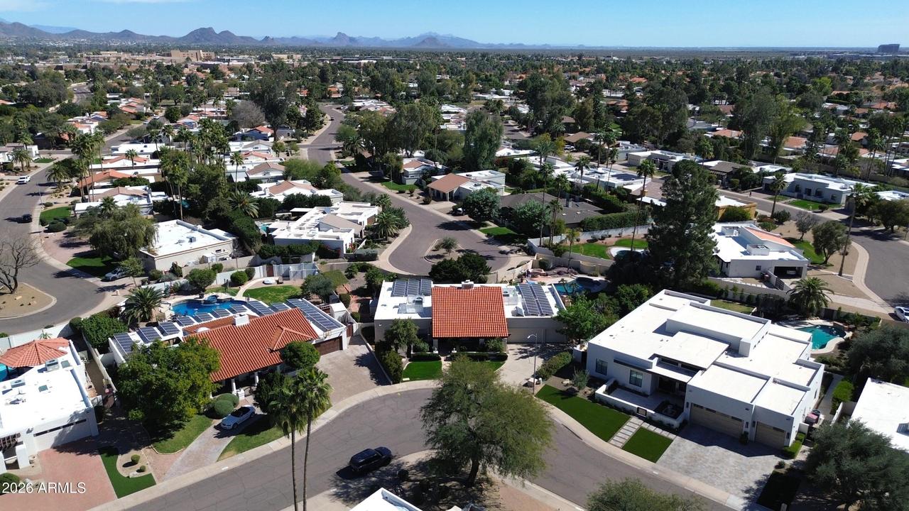 8267 E Quarterhorse Tr., Scottsdale, AZ 85258