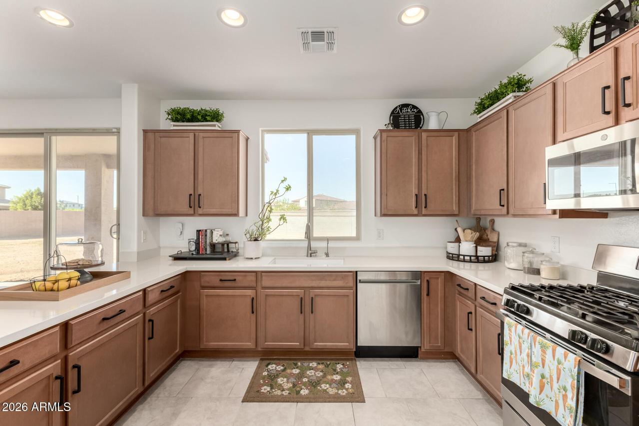 18042 W Jones Ave., Goodyear, AZ 85338