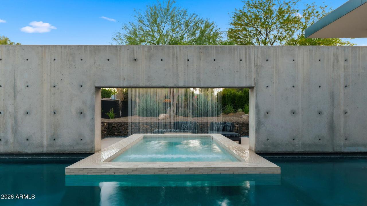 7433 E Cholla Ln., Scottsdale, AZ 85250