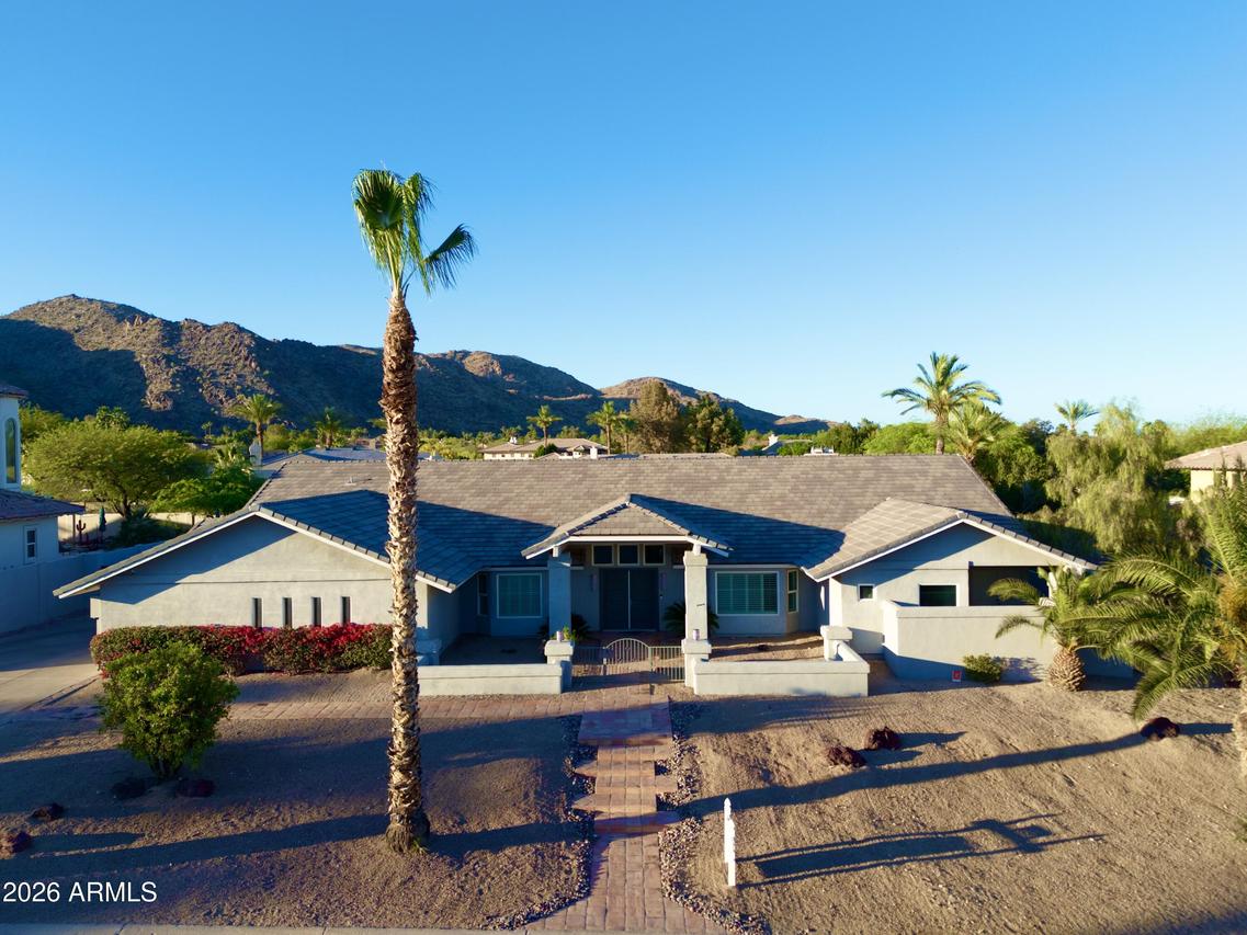 3306 E Tonto Dr., Phoenix, AZ 85044