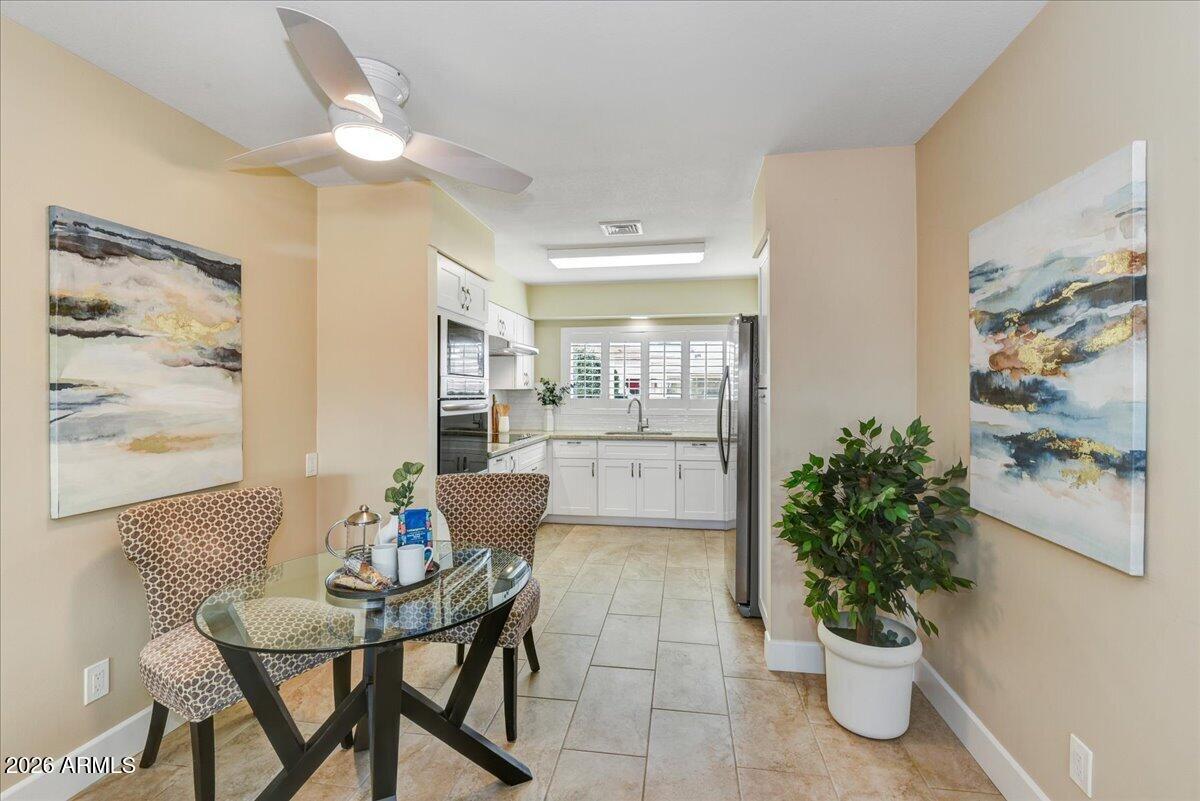 7706 E Meadowbrook Ave., Scottsdale, AZ 85251