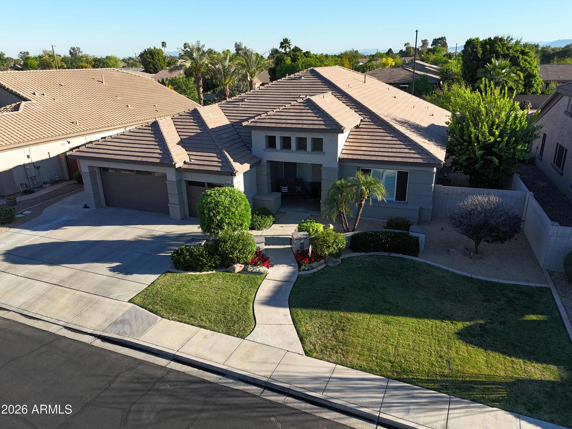 654 E Hampton Ct., Gilbert, AZ 85295