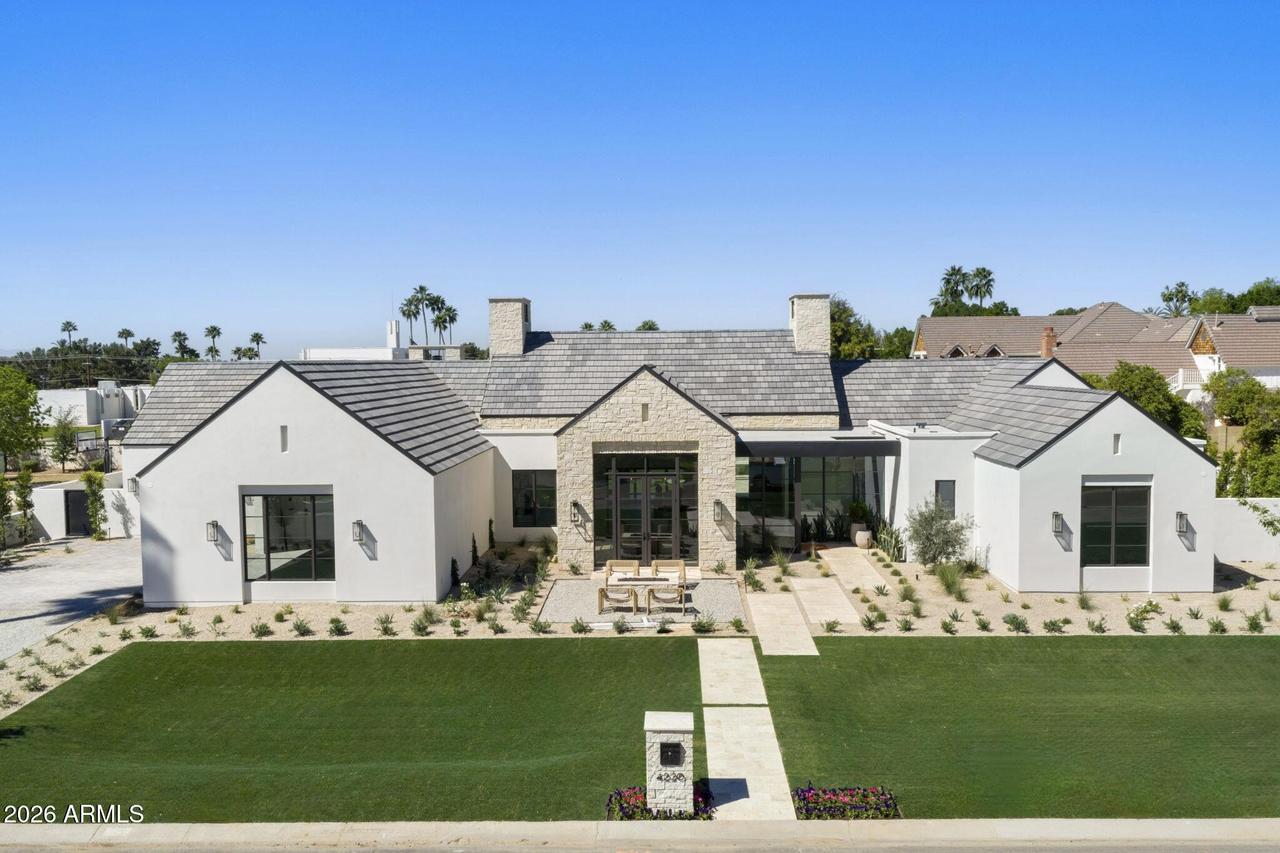 4220 N 57th Pl., Phoenix, AZ 85018