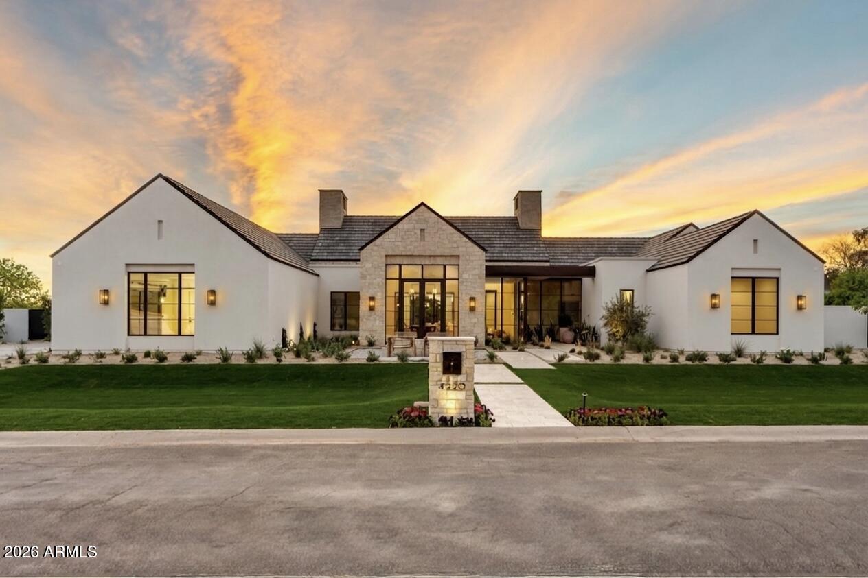 4220 N 57th Pl., Phoenix, AZ 85018