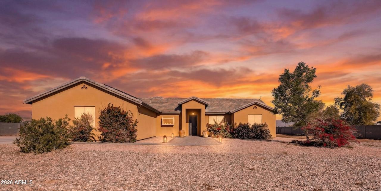 9023 S Dean Rd., Buckeye, AZ 85326