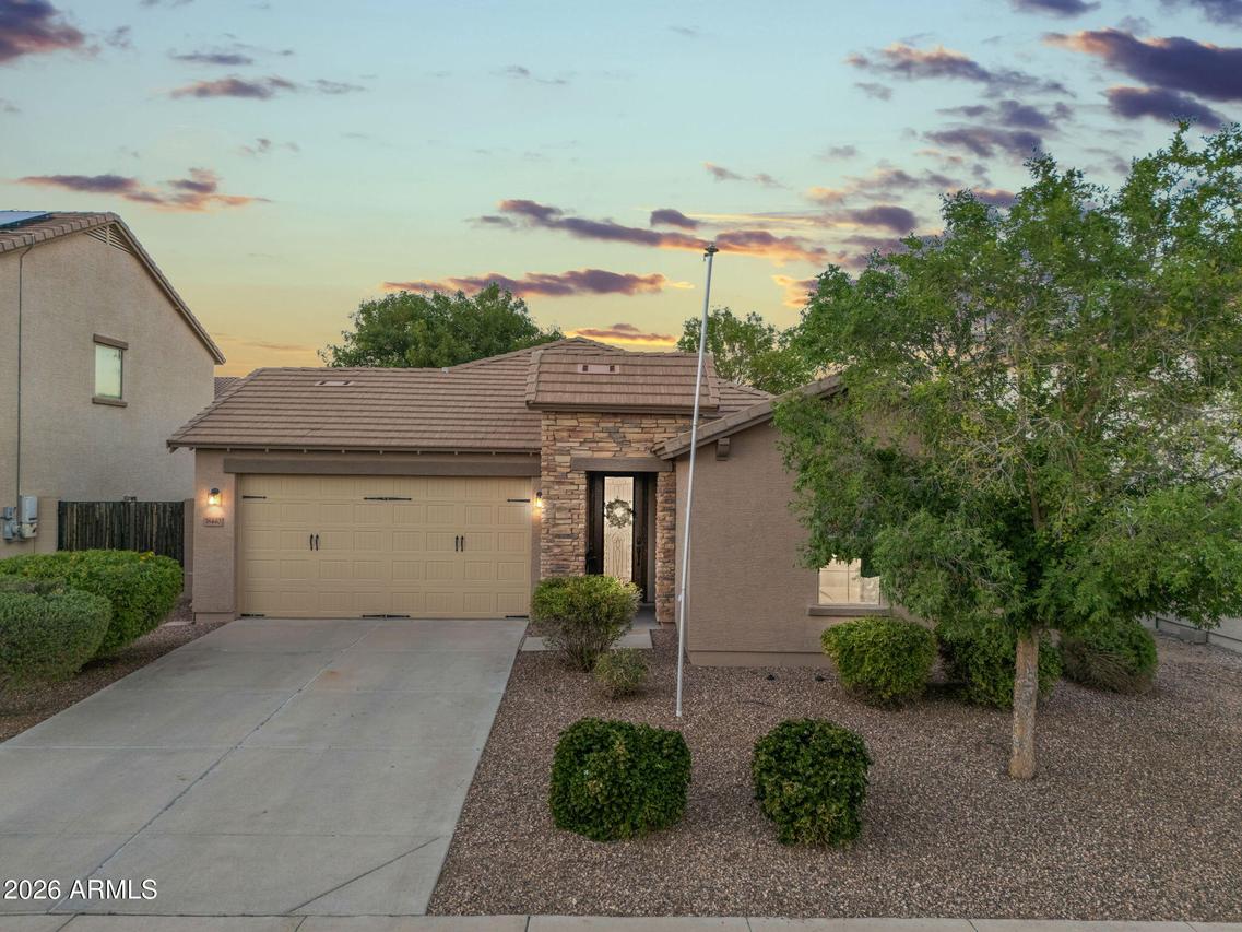 18440 W Surprise Farms Loop, Surprise, AZ 85388