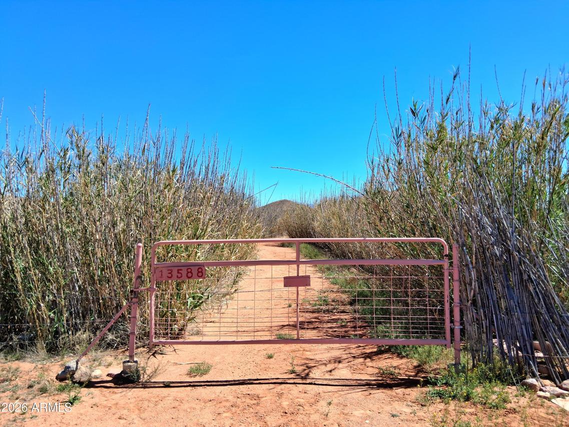 13588 S Desert Dawn Dr. #-, Elfrida, AZ 85610