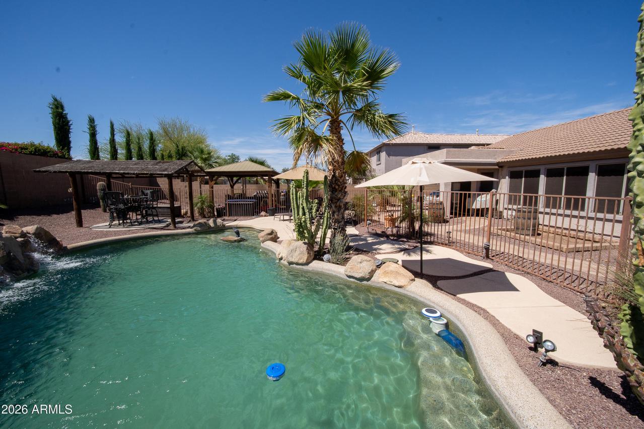 8369 W Luke Ave., Glendale, AZ 85305