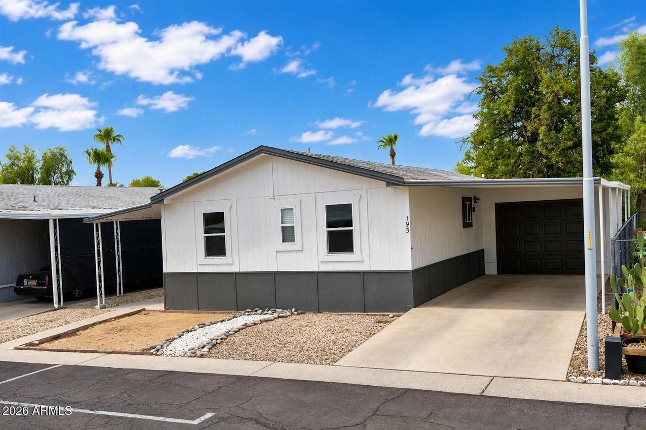 245 S 56th St. #195, Mesa, AZ 85206