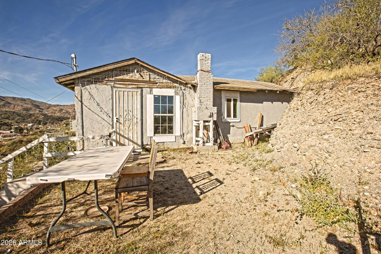 512 W Pinto St., Miami, AZ 85539