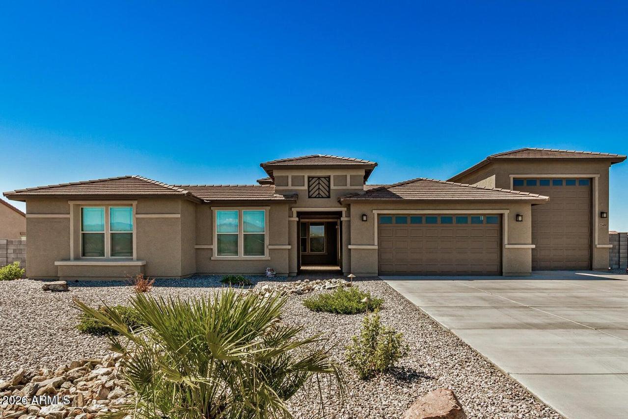 24415 W Baker Dr., Wittmann, AZ 85361