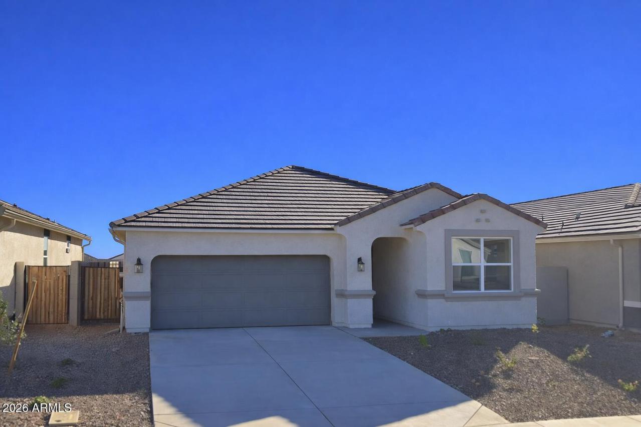 1827 W Stanton Ave., Apache Junction, AZ 85120