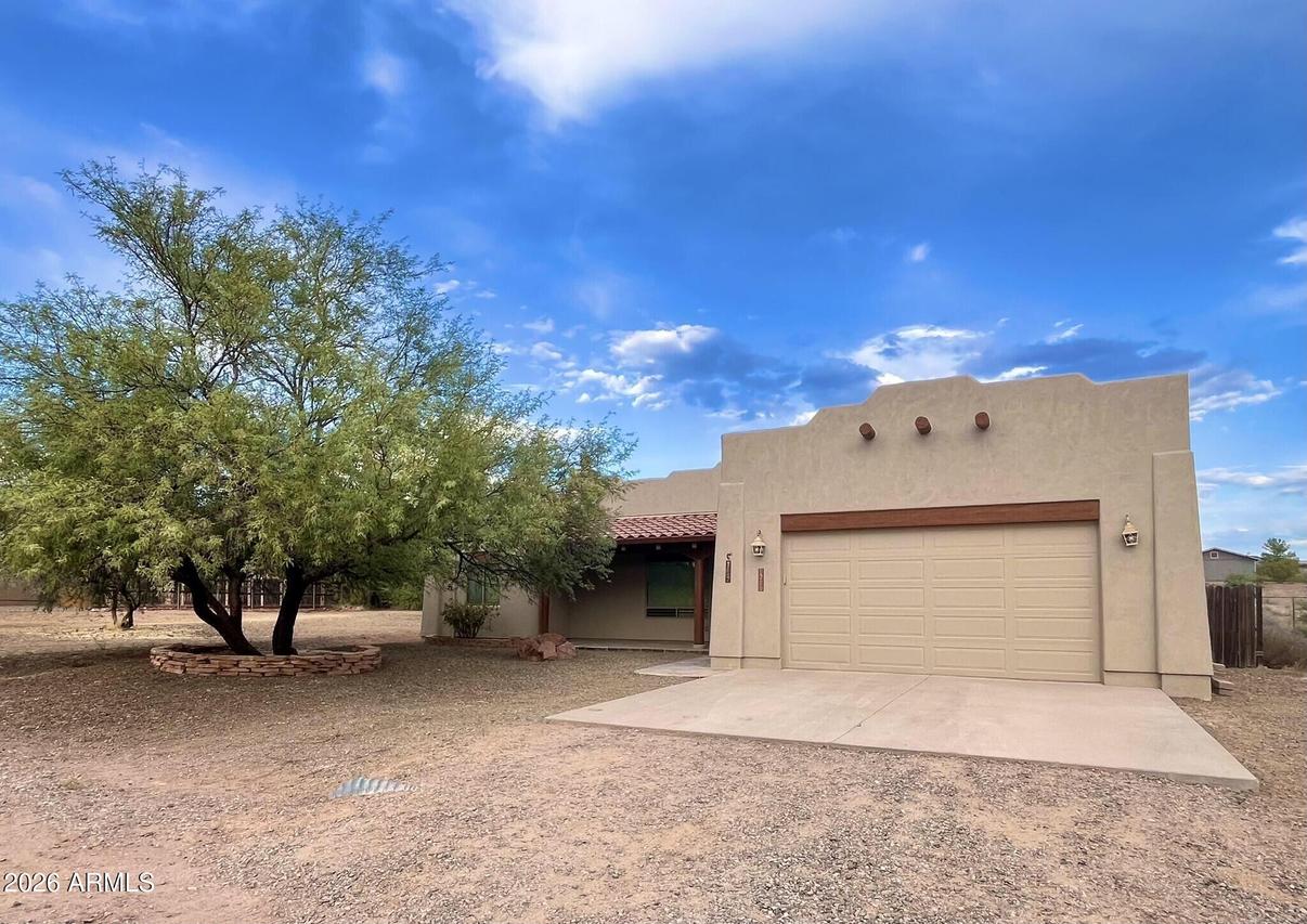5655 N Laura Ln., Rimrock, AZ 86335