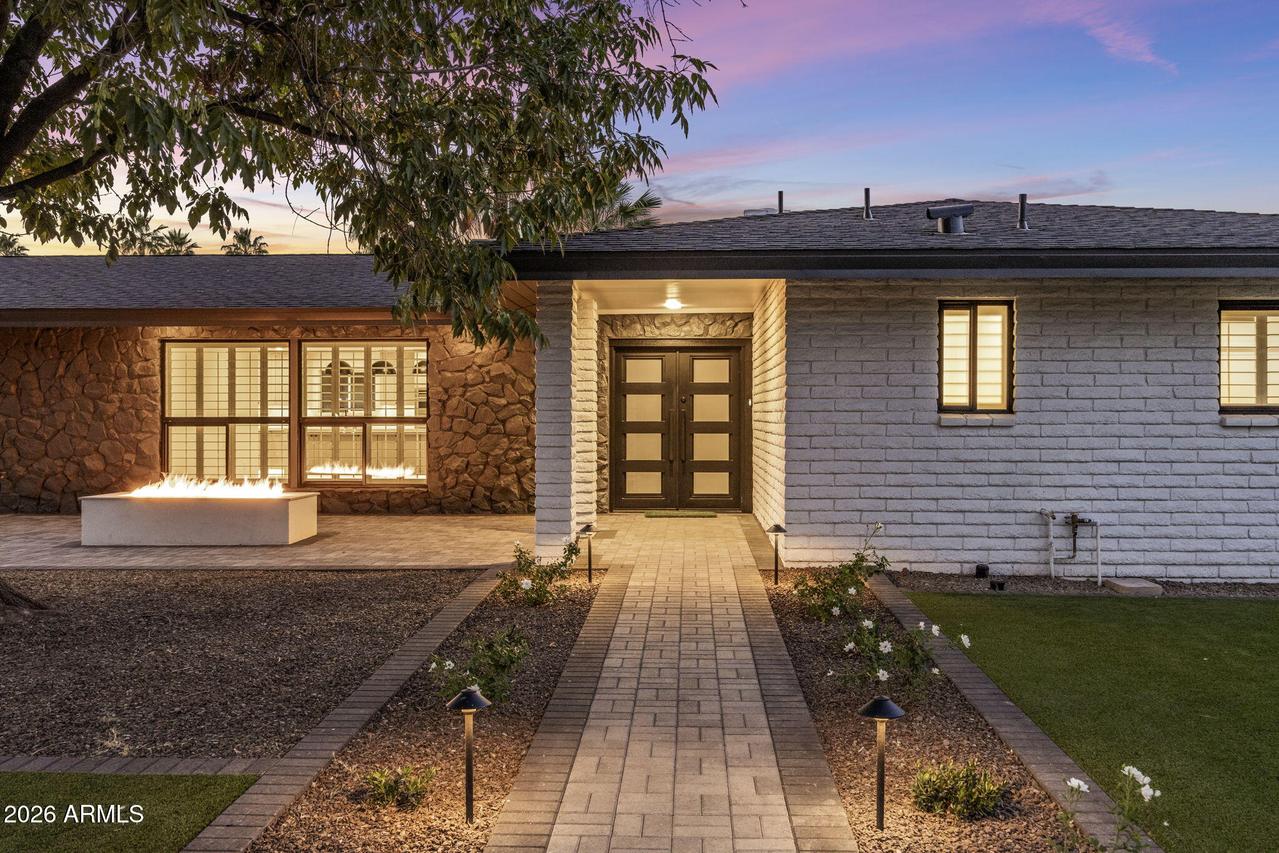 920 W Gleneagles Dr., Phoenix, AZ 85023