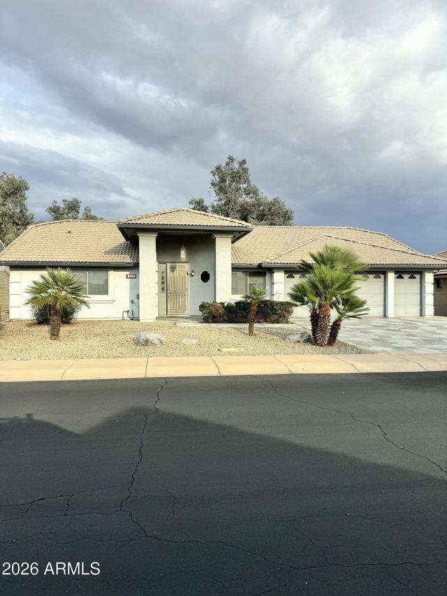 2115 S Lindenwood Ave., Mesa, AZ 85209