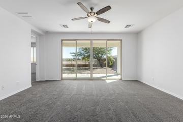 7639 W Riverside Ave., Phoenix, AZ 85043