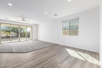 7639 W Riverside Ave., Phoenix, AZ 85043