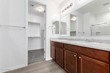 7639 W Riverside Ave., Phoenix, AZ 85043