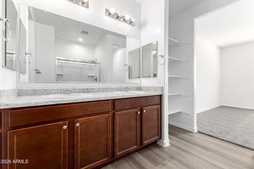 7639 W Riverside Ave., Phoenix, AZ 85043