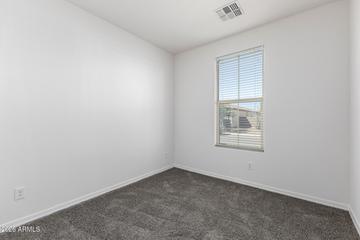 7639 W Riverside Ave., Phoenix, AZ 85043