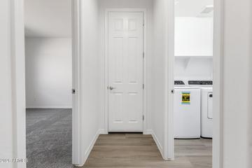 7639 W Riverside Ave., Phoenix, AZ 85043