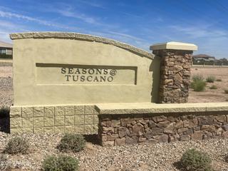 7639 W Riverside Ave., Phoenix, AZ 85043